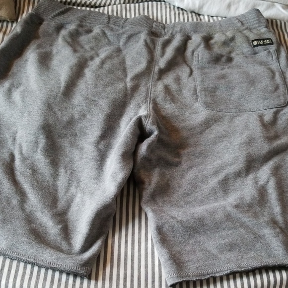 Grey sweats - Picture 2 of 3